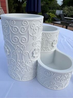 Art House White Floral Scroll Desktop Pen Organizer, Makeup Brushes, Planter